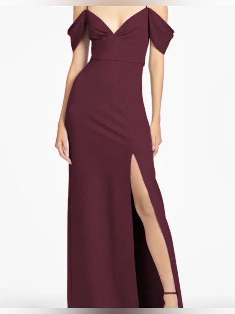 SACHIN & BABI Brittany Gown NWT Deep Wine Size 20W $285